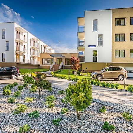 Apartamenty Bursztynowe Komnaty Darlowko Luaran gambar