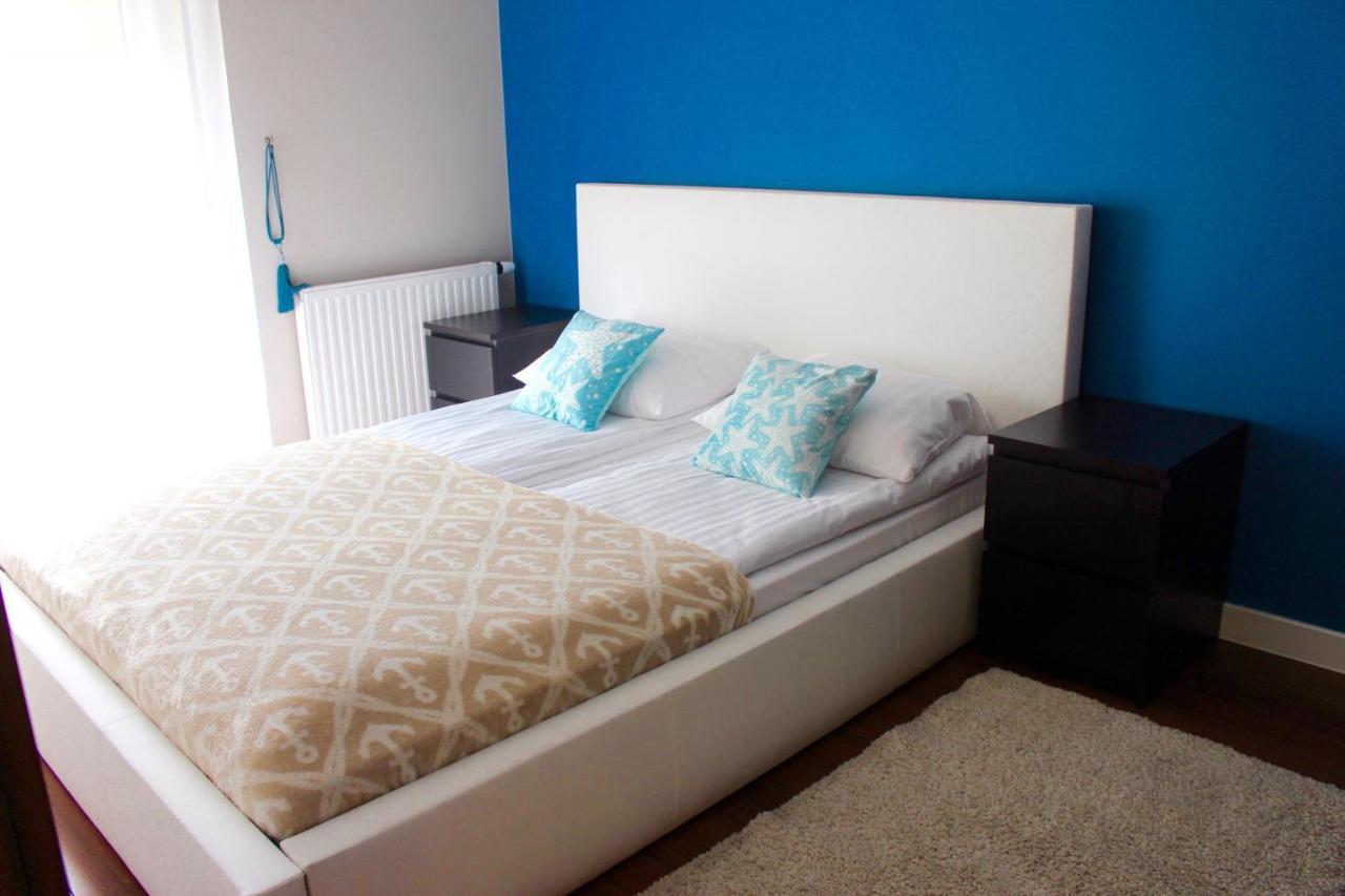 Apartamenty Bursztynowe Komnaty Darlowko Luaran gambar